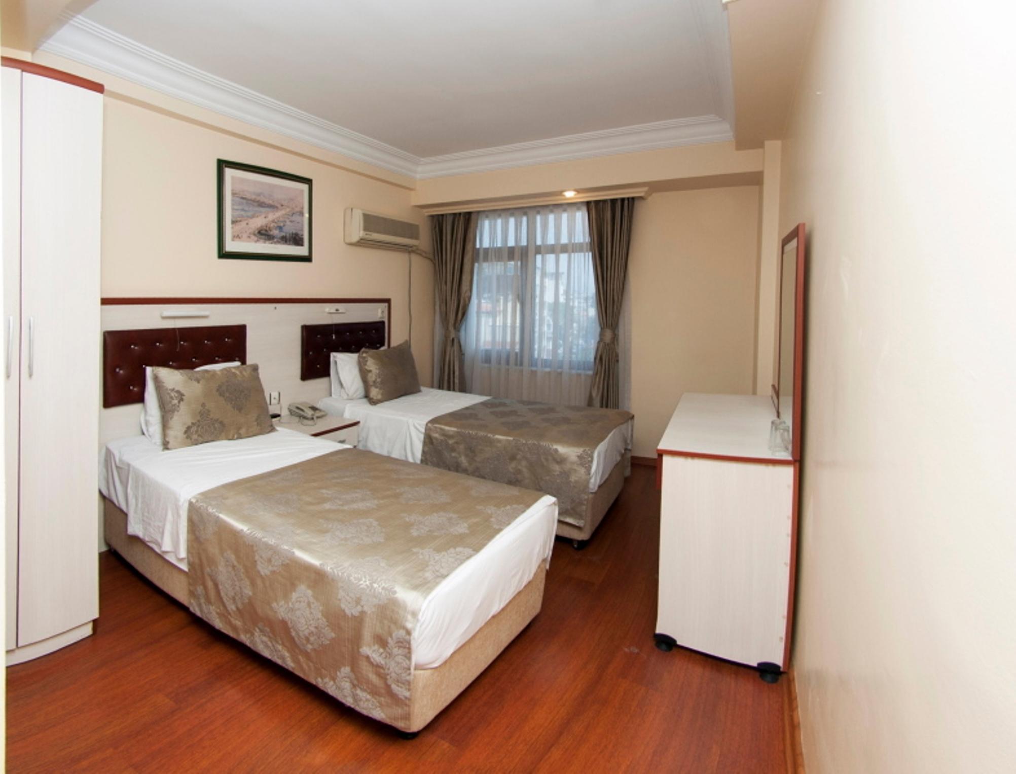 Tayhan Hotel Istambul Quarto foto